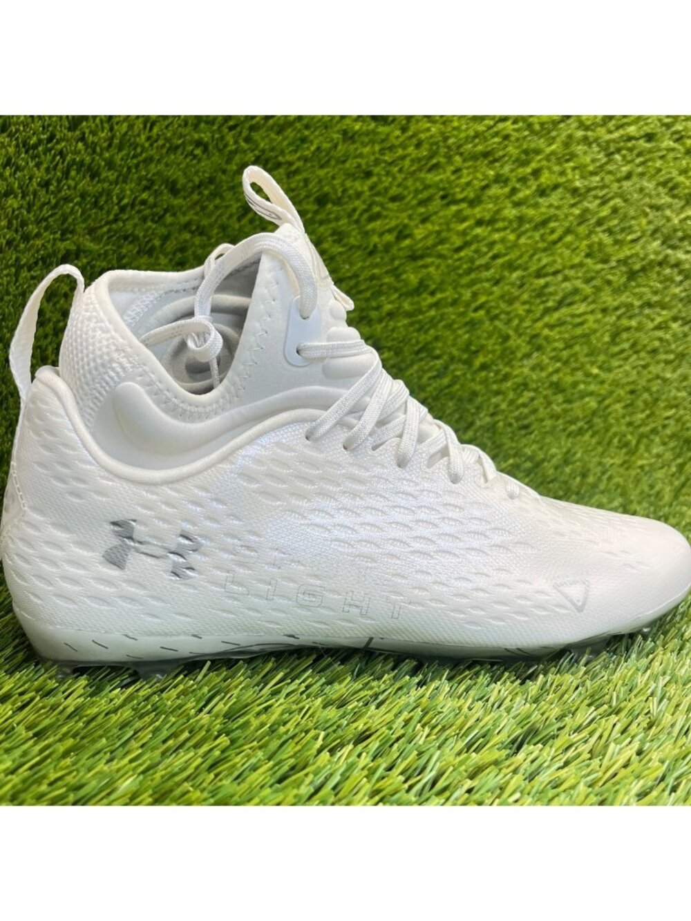 Under Armour Spotlight Lux MC 2.0 Mens Size 9.5 White Running Football Cleats